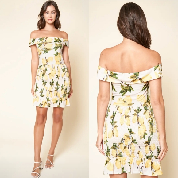 Sugarlips Dresses & Skirts - Sugarlips lemon print dress off the shoulder